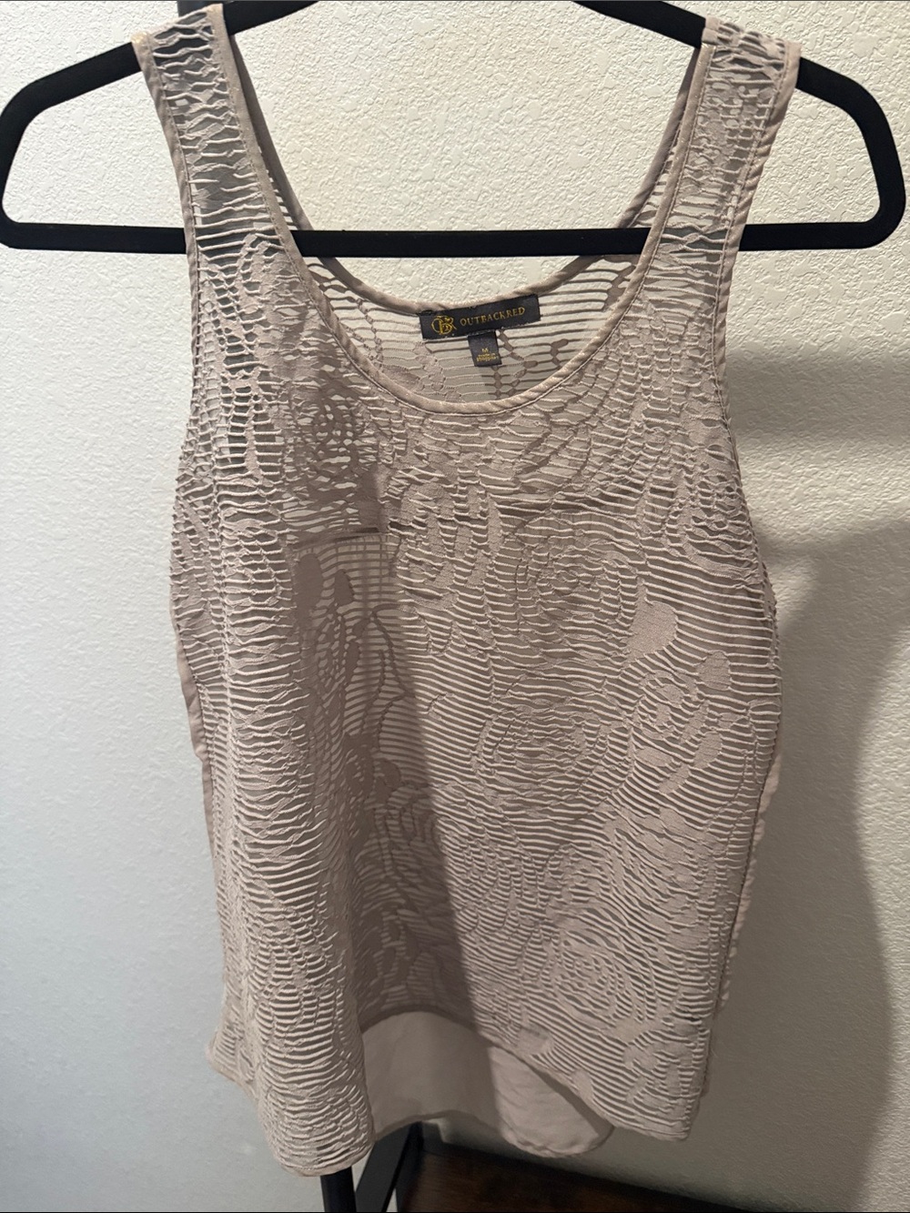 Outback Red Light Cream Lace-Textured Tank
